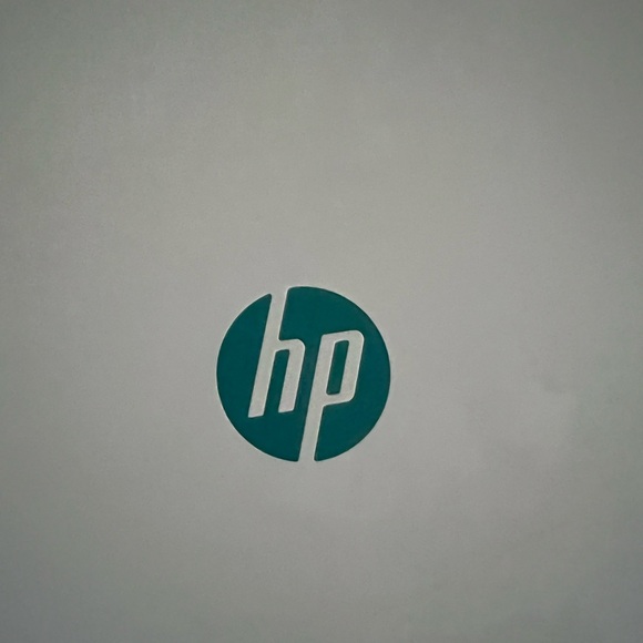 HP Deskjet 2635 Print Scan Copy. Never used. - Picture 5 of 7